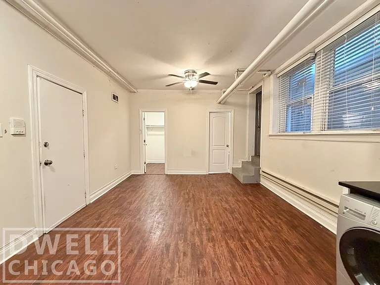 2131 N Dayton St #G3 — Photo 8