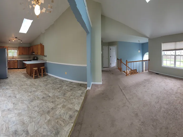 1147 Skyway Dr — Photo 8
