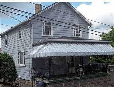 11 Columbus St photo 1