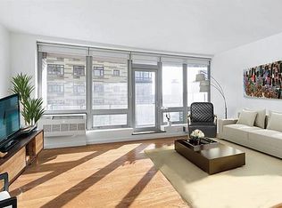 4815 11th St APT 4C, Long Island City, NY