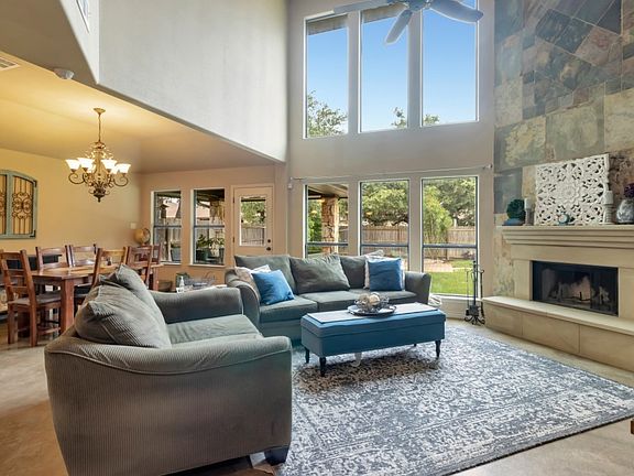 5th image of 5305 Encino Oak Way