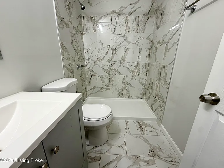 5710 Barrett Ln — Photo 16