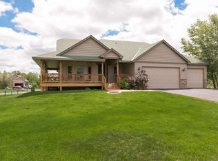2796 234th Ln NW, Saint Francis, MN 55070