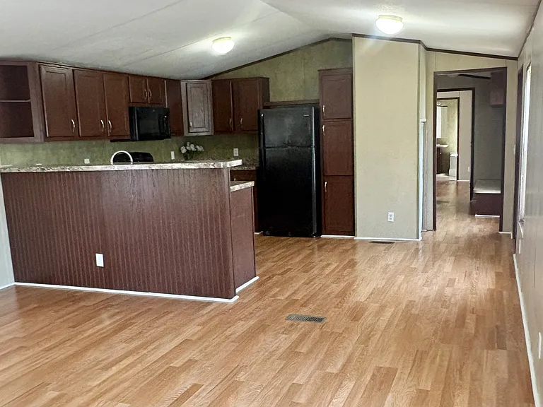 123C Arista Dr — Photo 2