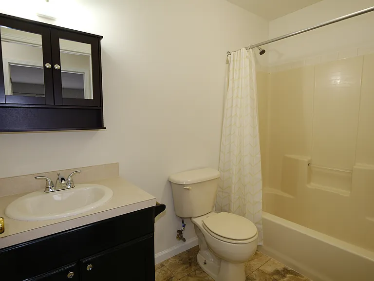 1020 W Elizabeth Ave #C7 — Photo 5