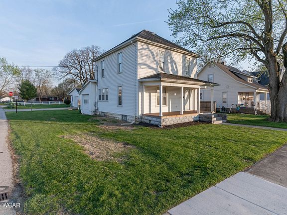 3rd image of 801 Fair Rd