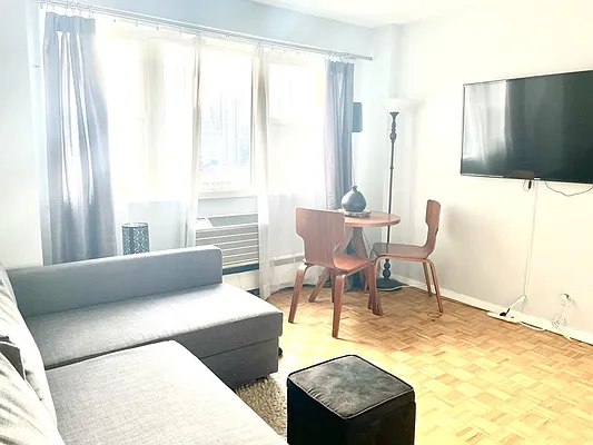 Rented by Owner | media 4