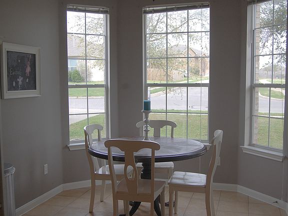 4th image of 868 Dark Horse Ln