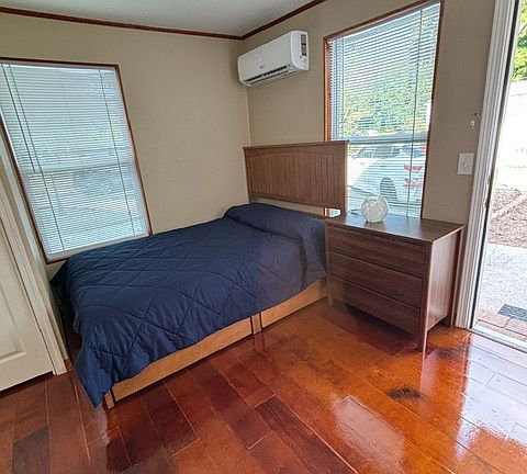 4th image of 3807 Clinton Rd #2