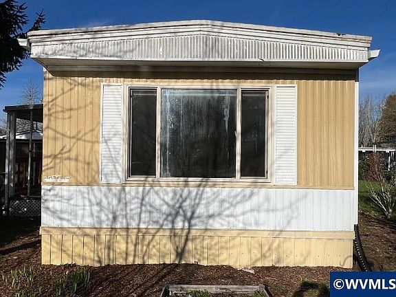 4th image of 1905 Waverly Dr SE Unit 12