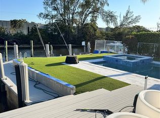 911 NW 7th St, Dania Beach, FL 33004