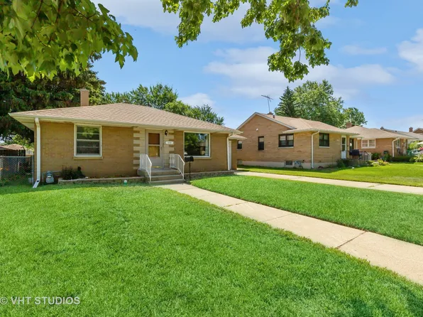 1841 N Linden Ave, Waukegan, IL 60087