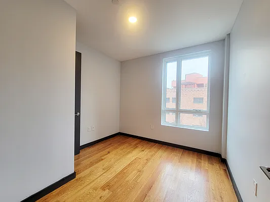 Rented by RENTBK LLC | media 7