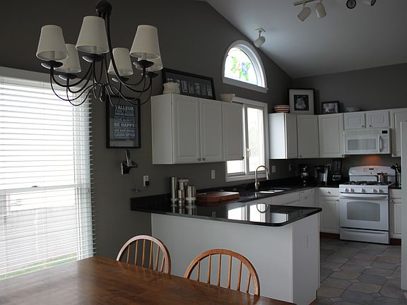 5th image of 4521 Southridge Meadows Dr