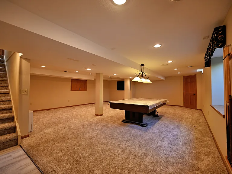 202 Lac La Belle Dr — Photo 19