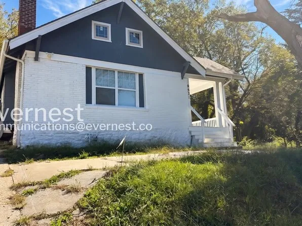 4431 Agnes Ave, Kansas City, MO 64130