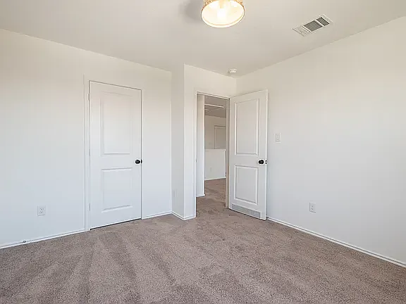 9051 Navarro Vis — Photo 20
