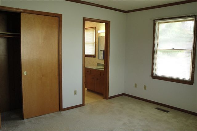 1st image of 208 Chapel Of Ease St