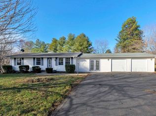 935 Holly Rd, Scottsville, VA 24590