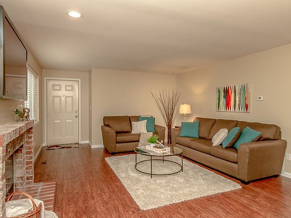 5th image of 11017 36th Avenue Ct E