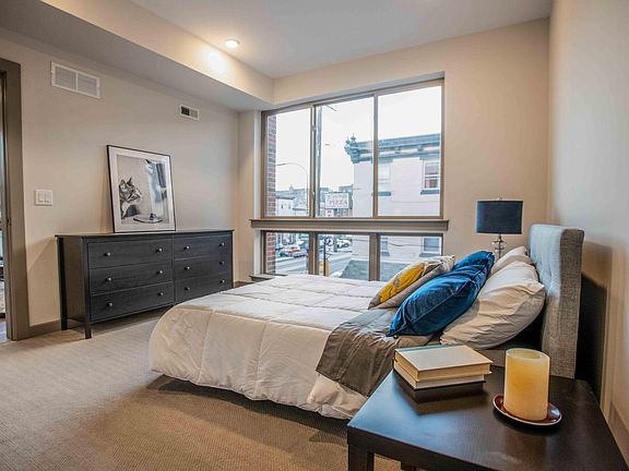 2nd image of 519 E Girard Ave #211