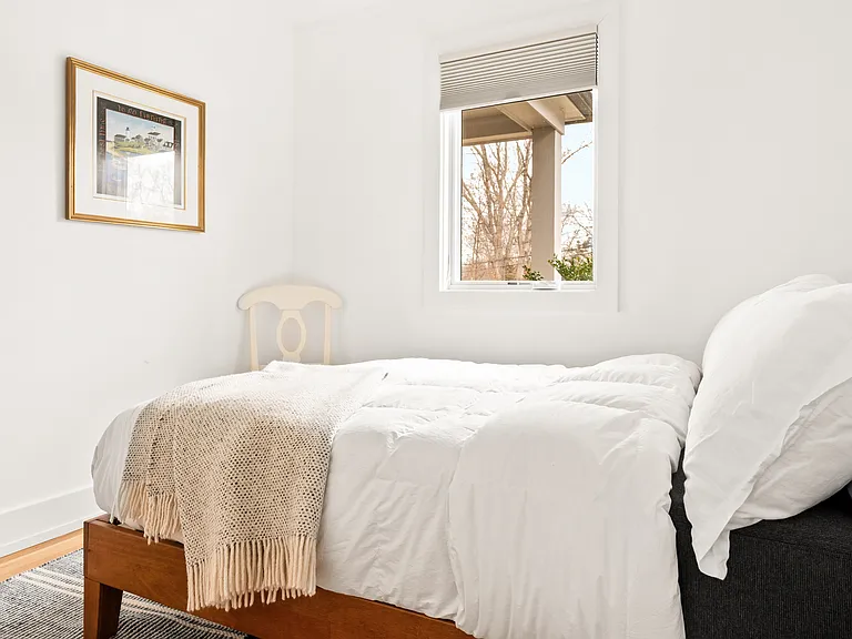 7 Cottage Ln — Photo 12