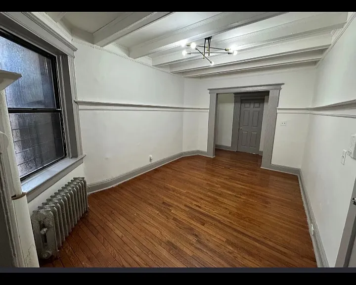 66 N Grove St #6L — Photo 2