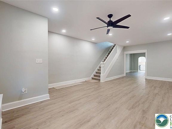 5th image of 634 3rd Ave