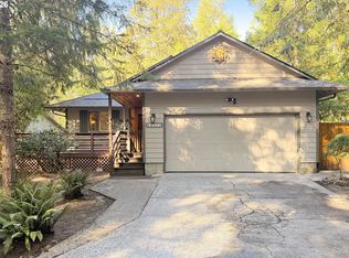 64911 E Sandy River Ln, Rhododendron, OR 97049