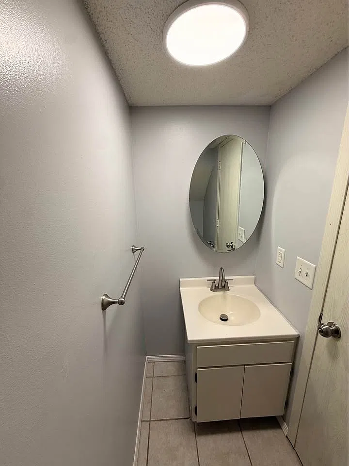 2 bed, 1.5 bath, 1100 sqft, $1,495 — Photo 4