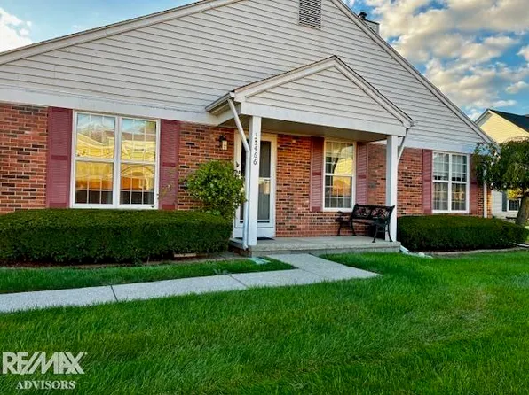35466 Stillmeadow Ln, Clinton Township, MI 48035