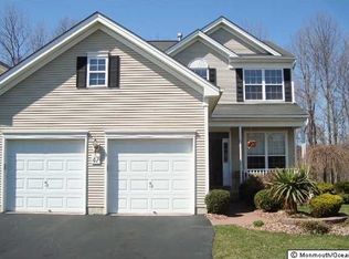 47 Winged Foot Dr, Manalapan, NJ 07726