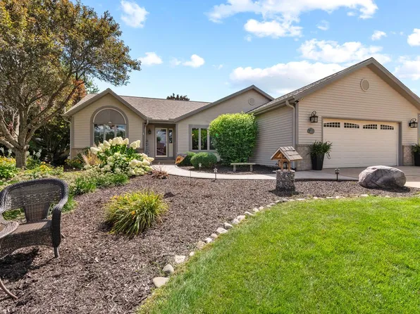 30805 Fairway DRIVE, Waterford, WI 53185