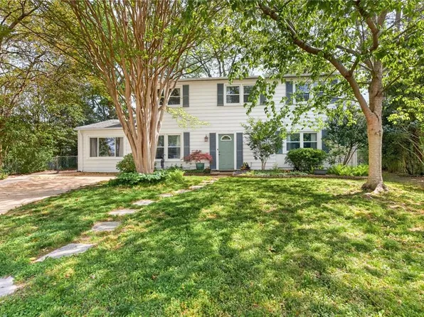 804 Lord Leighton Ct, Virginia Beach, VA 23454