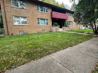 721-725 Dewey Ave #2S, Evanston, IL 60202