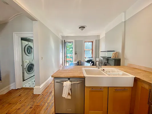 Rented by Highline Residential | media 24