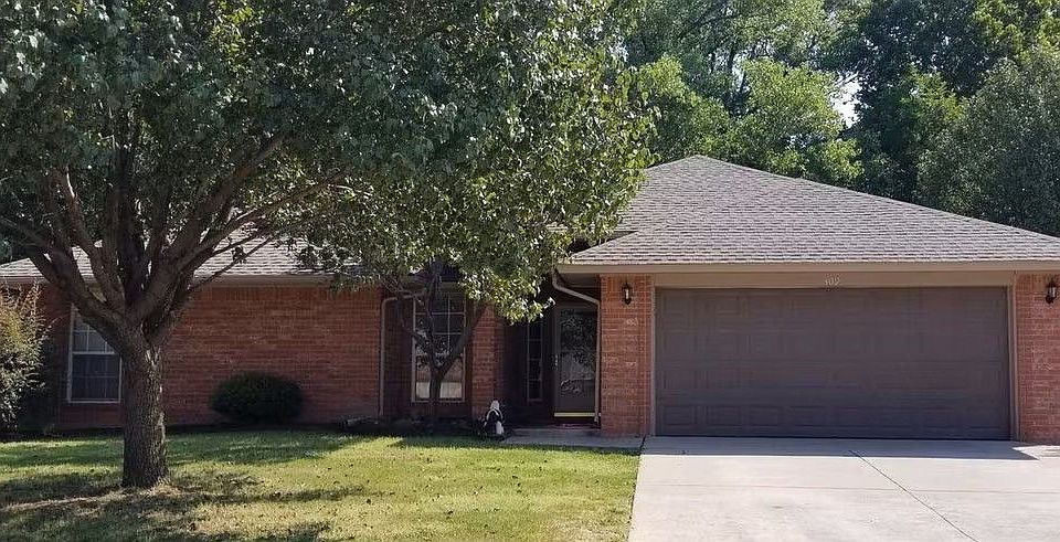 1st image of 309 Hood Ct