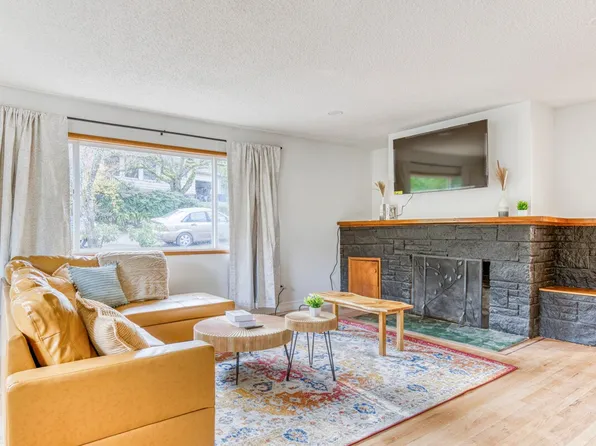 3201 SW Sherwood Pl #Id1054293p, Portland, OR 97201