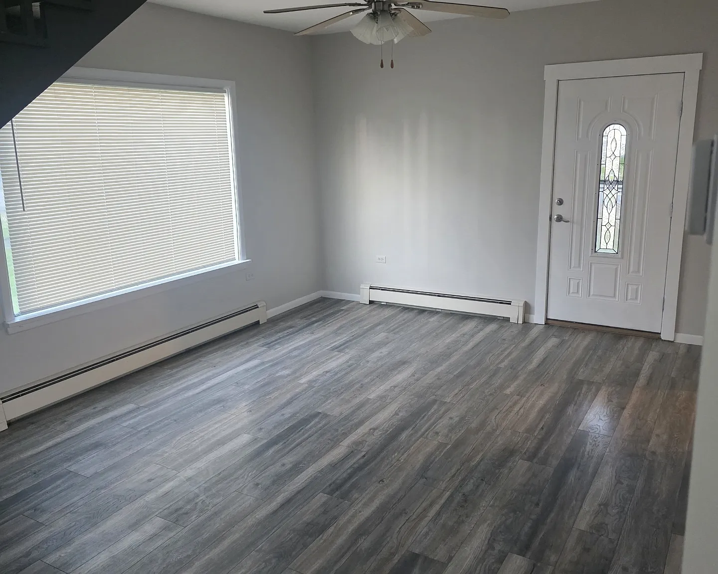 3 bed, 1250 sqft, $1,600 — Photo 3