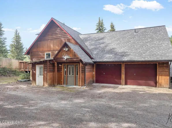 119 Kniffen Rd, Fairbanks, AK 99712