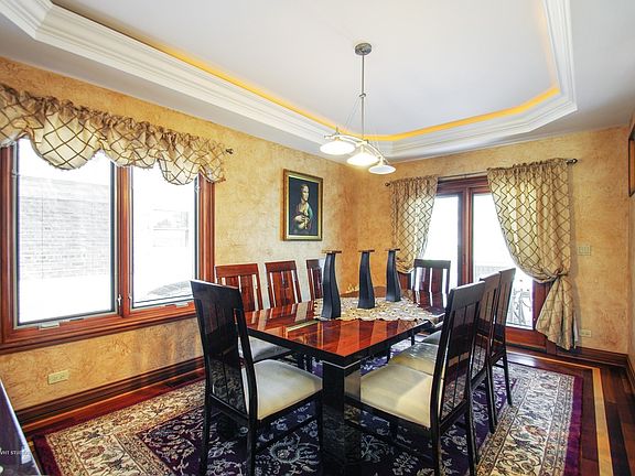5th image of 4553 N Orange Ave #1