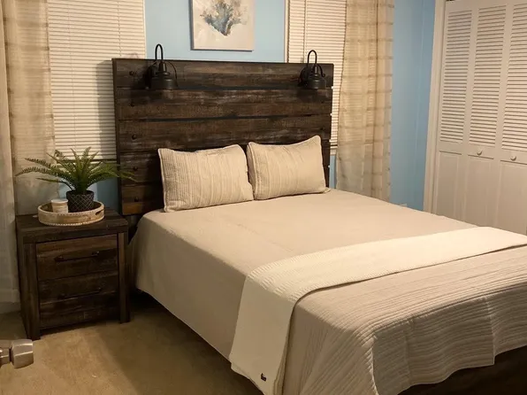 6494 Bennington Dr, Tucker, GA 30084