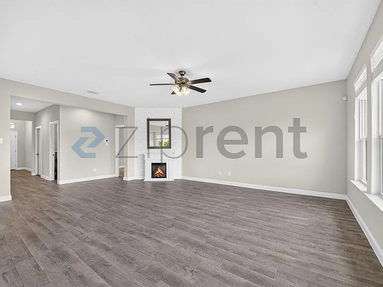 2325 Emerald Springs Dr — Photo 6