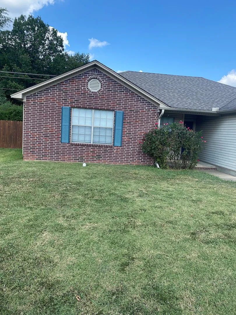 Building Photo - 66 Timberwood Dr