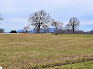 6 Carnoustie Ct, Campobello, SC 29322