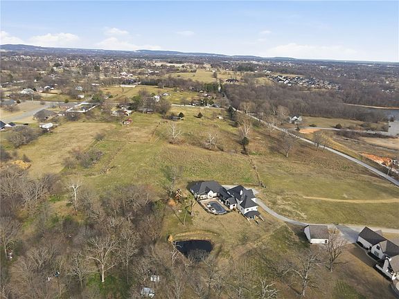 5th image of E Lake Rd