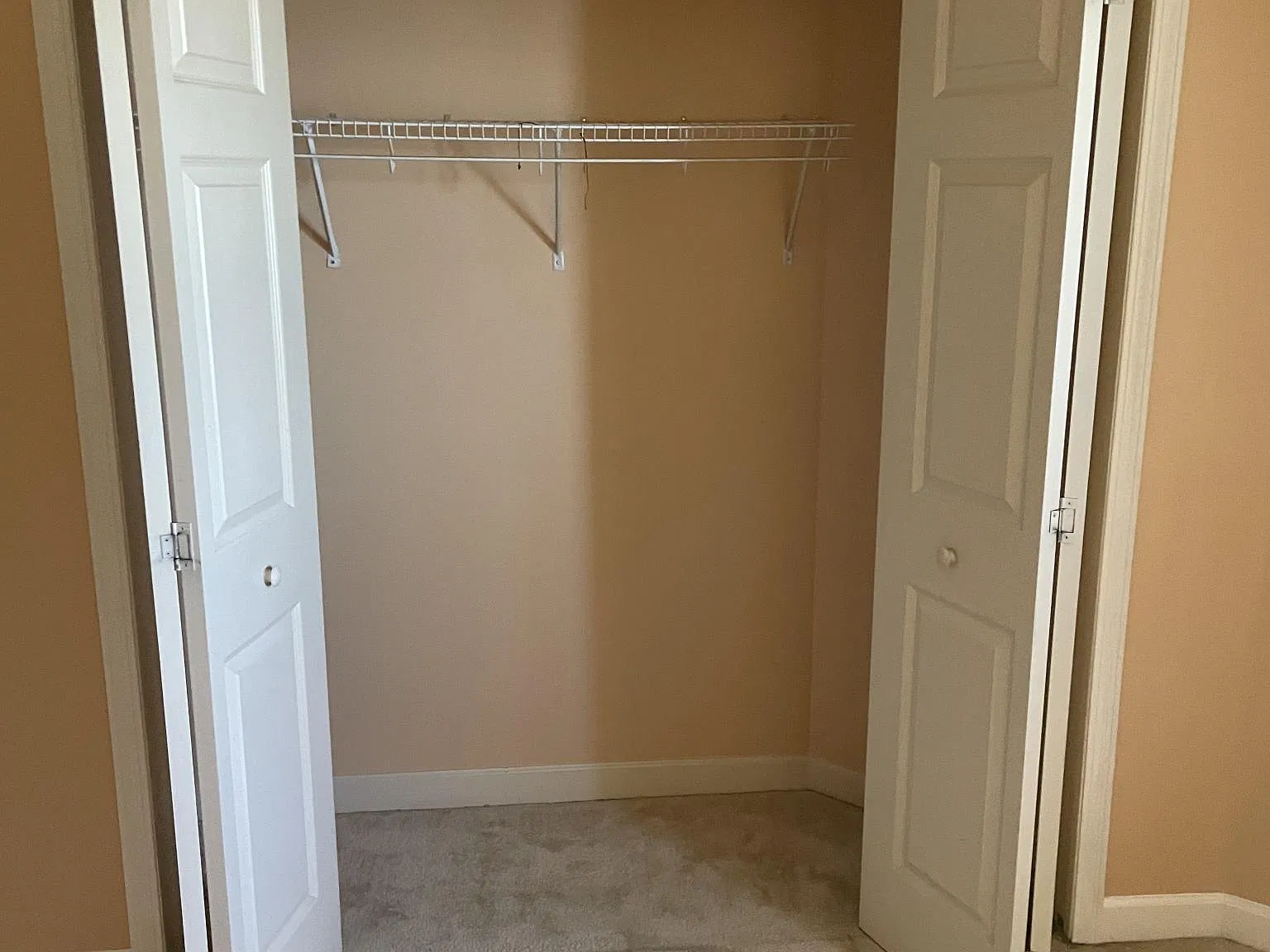 2 bed, 1.5 bath, 1300 sqft, $3,375 — Photo 4
