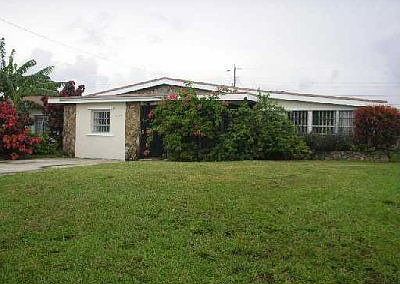 1st image of 1635 NE 169th St