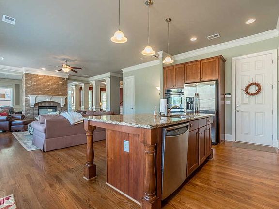 4th image of 629 Crystal Cove Ct