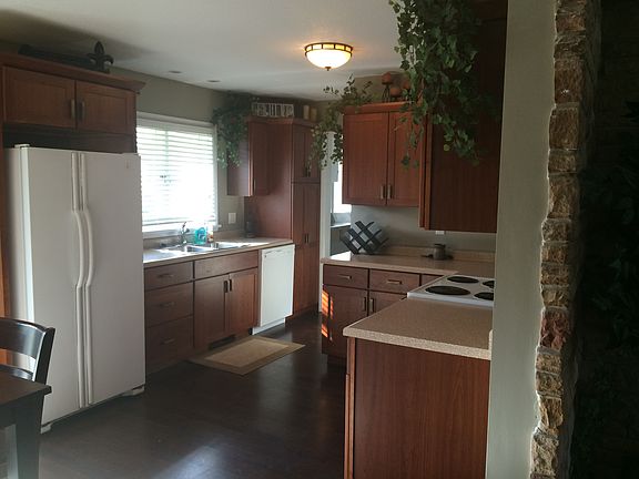 3rd image of 106 Elbar Dr